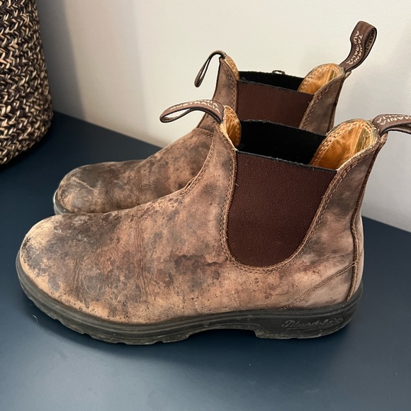 Brown Blundstones USW 11/ USM 9 - Picture 3 of 3